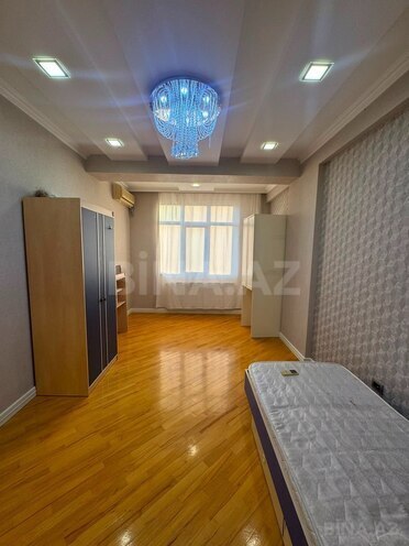 Сдаётся 4-комн. новостройка 150 м², м. Иншаатчылар, photo 8 from 32