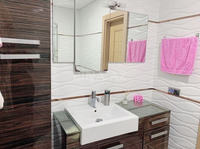 Сдаётся 2-комн. новостройка 105 м², м. 8 ноября, photo 10 from 13