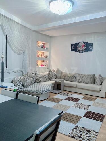 Сдаётся 2-комн. новостройка 105 м², м. 8 ноября, photo 1 from 13