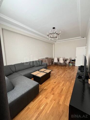 Satılır 2 otaqlı yeni tikili 70 m², Qara Qarayev m., photo 1 from 12