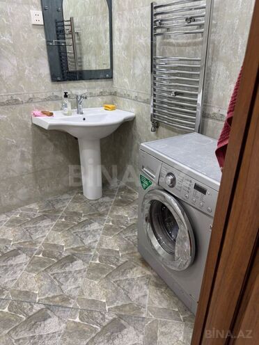 İcarəyə verilir 3 otaqlı yeni tikili 150 m², 28 May m., photo 16 from 18