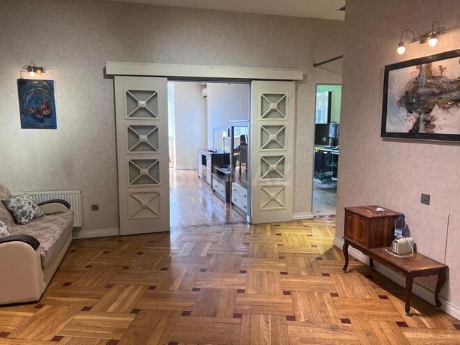 Сдаётся 2-комн. новостройка 125 м², м. 8 ноября, photo 1 from 14