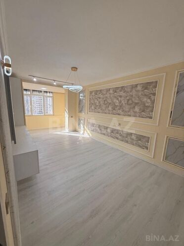 Продаётся 3-комн. вторичка 90 м², м. Ази Асланов, photo 3 from 21