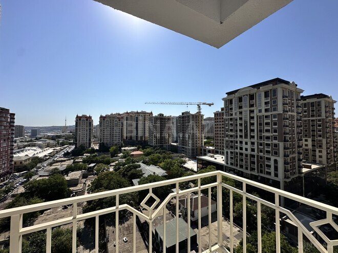 Satılır 1 otaqlı yeni tikili 45 m², 28 May m., photo 1 from 16