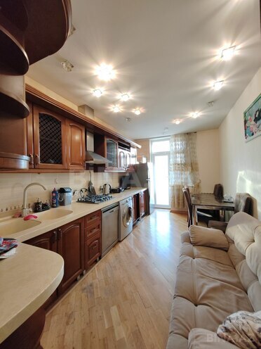 Satılır 3 otaqlı yeni tikili 133 m², Xalqlar Dostluğu m., photo 8 from 22