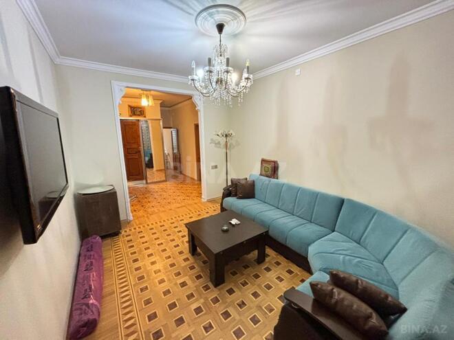İcarəyə verilir 4 otaqlı köhnə tikili 120 m², Gənclik m., photo 14 from 21