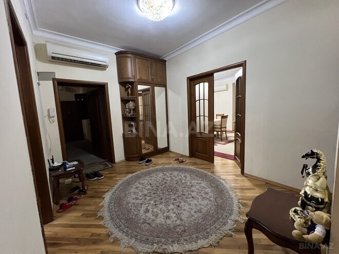 İcarəyə verilir 3 otaqlı yeni tikili 140 m², İnşaatçılar m., photo 6 from 13