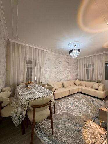 Продаётся 2-комн. вторичка 60 м², м. Ази Асланов, photo 8 from 25