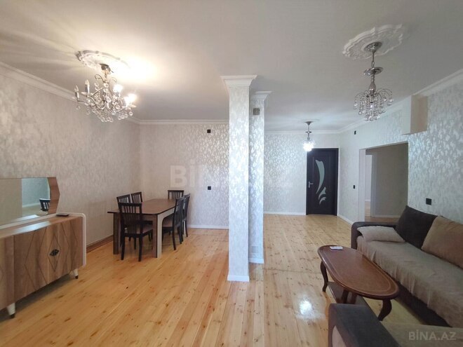 Satılır 5 otaqlı köhnə tikili 120 m², Həzi Aslanov m., photo 1 from 32