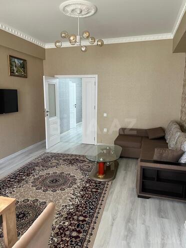İcarəyə verilir 3 otaqlı yeni tikili 110 m², 28 May m., photo 1 from 29