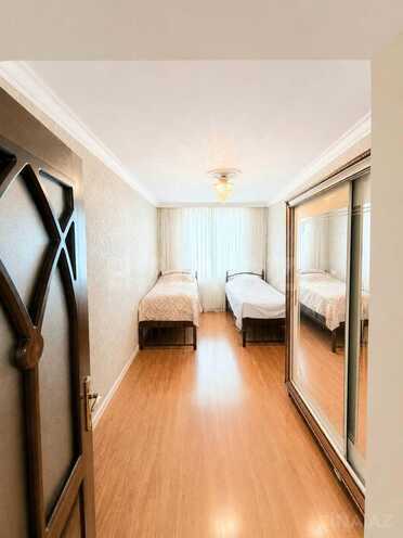 Продаётся 3-комн. вторичка 80 м², м. Элмляр Академиясы, photo 7 from 13