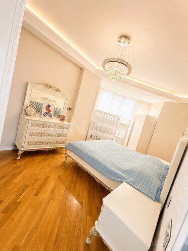 Продаётся 2-комн. новостройка 85 м², м. Ази Асланов, photo 4 from 19