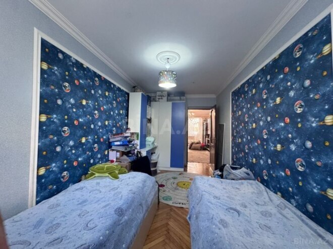 Продаётся 3-комн. вторичка 80 м², м. Элмляр Академиясы, photo 7 from 14