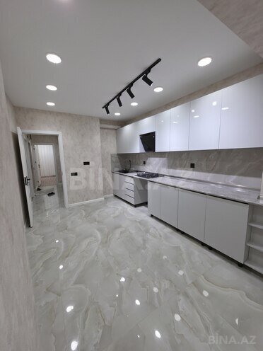 Satılır 2 otaqlı köhnə tikili 60 m², Qaraçuxur q., photo 15 from 18