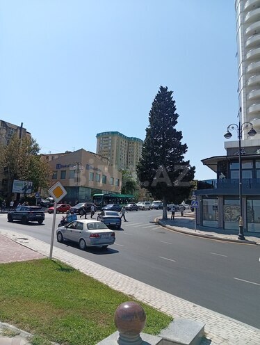 Satılır 2 otaqlı köhnə tikili 55 m², Elmlər Akademiyası m., photo 10 from 13