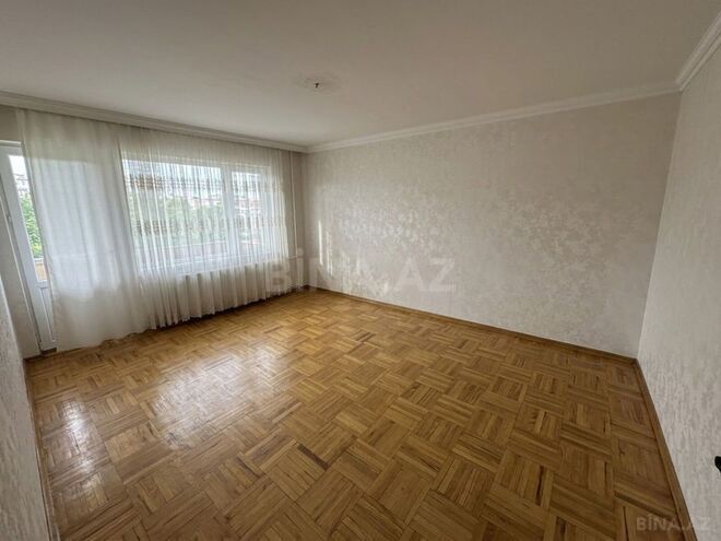 Satılır 4 otaqlı köhnə tikili 115 m², Neftçilər m., photo 1 from 20