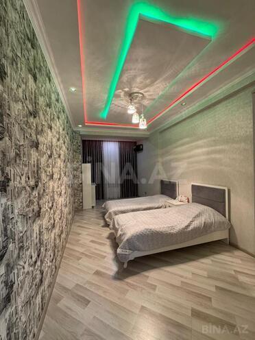 Продаётся 3-комн. новостройка 160 м², Ясамальский р., photo 14 from 19