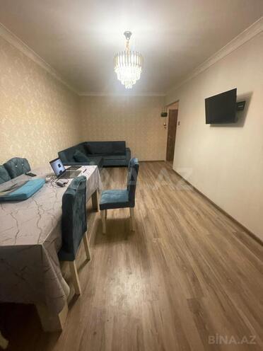Сдаётся 1-комн. вторичка 40 м², м. Нефтчиляр, photo 3 from 10
