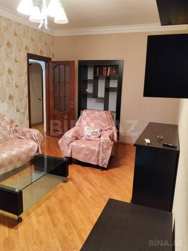 İcarəyə verilir 3 otaqlı köhnə tikili 100 m², Elmlər Akademiyası m., photo 3 from 12