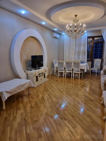 Сдаётся 3-комн. новостройка 135 м², м. Элмляр Академиясы, photo 6 from 16