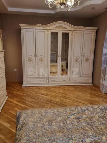 Сдаётся 3-комн. новостройка 135 м², м. Элмляр Академиясы, photo 15 from 16