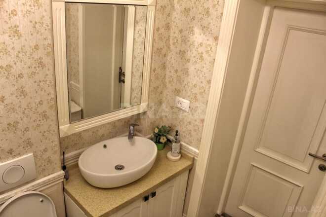 İcarəyə verilir 2 otaqlı köhnə tikili 75 m², Bayıl q., photo 22 from 23