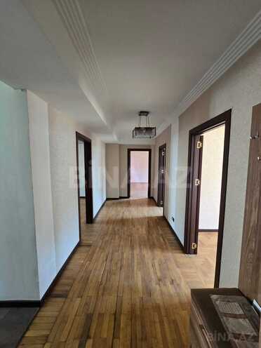 Продаётся 5-комн. вторичка 170 м², м. Низами, photo 1 from 14