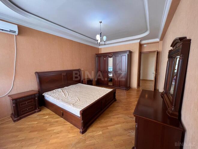 Сдаётся 3-комн. вторичка 90 м², м. Гянджлик, photo 1 from 11