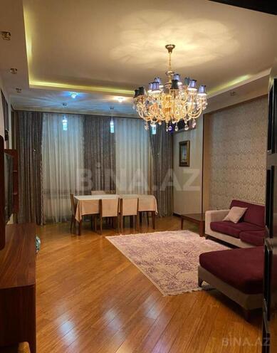 Satılır 3 otaqlı yeni tikili 155 m², İnşaatçılar m., photo 1 from 14