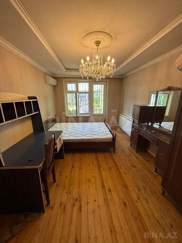 Сдаётся 3-комн. вторичка 65 м², м. Азадлыг проспекти, photo 1 from 9