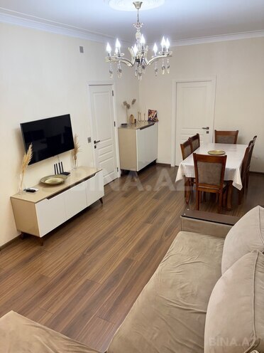 Продаётся 2-комн. вторичка 55 м², м. Мемар Аджеми, photo 1 from 9