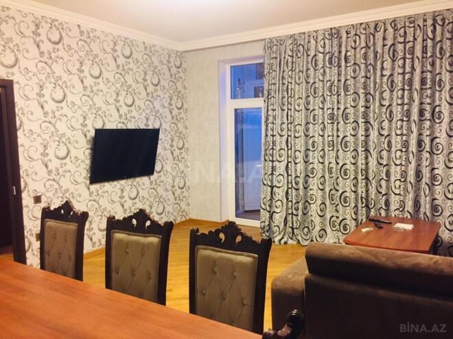 Сдаётся 3-комн. новостройка 100 м², Насиминский  р., photo 10 from 18
