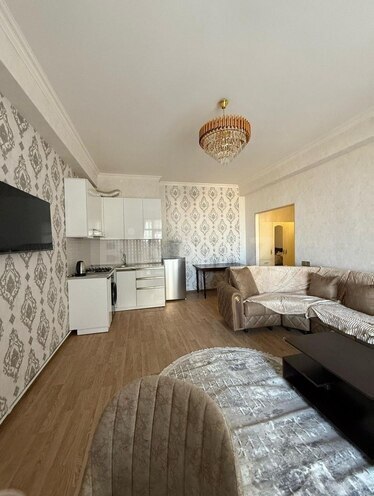 İcarəyə verilir 1 otaqlı yeni tikili 45 m², 28 May m., photo 5 from 11