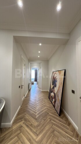 Satılır 4 otaqlı yeni tikili 242 m², 28 May m., photo 12 from 21