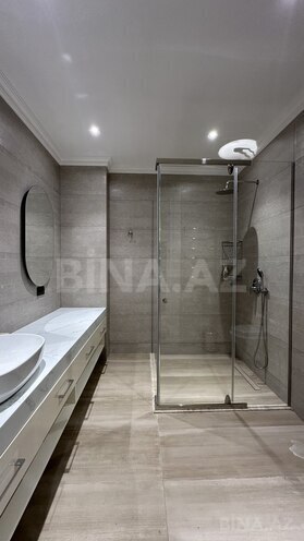 Satılır 4 otaqlı yeni tikili 242 m², 28 May m., photo 16 from 21