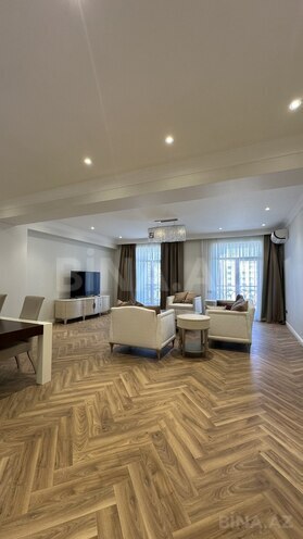 Satılır 4 otaqlı yeni tikili 242 m², 28 May m., photo 5 from 21