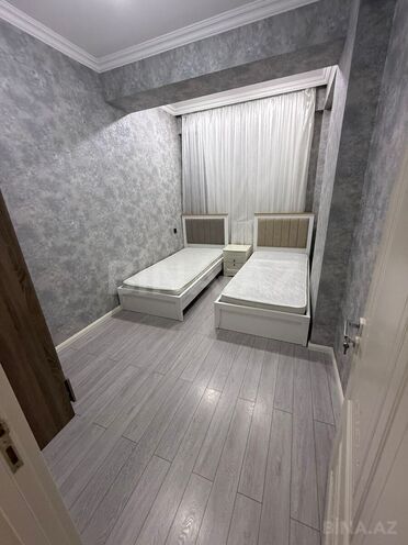 Сдаётся 3-комн. новостройка 120 м², м. Иншаатчылар, photo 9 from 15