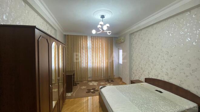Сдаётся 3-комн. новостройка 130 м², photo 9 from 14