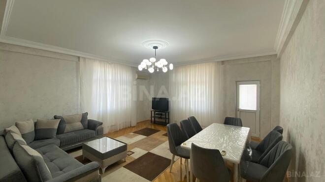 Сдаётся 3-комн. новостройка 130 м², photo 1 from 14