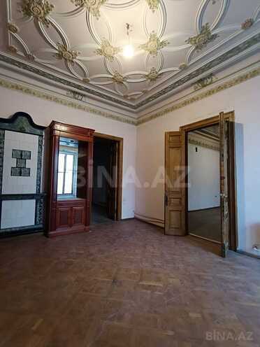 Продаётся 10-комн. вторичка 414 м², м. Ичеришехер, photo 14 from 18