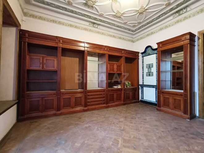 Продаётся 10-комн. вторичка 414 м², м. Ичеришехер, photo 13 from 18