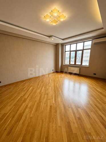 Продаётся 4-комн. новостройка 230 м², м. 28 мая, photo 12 from 24