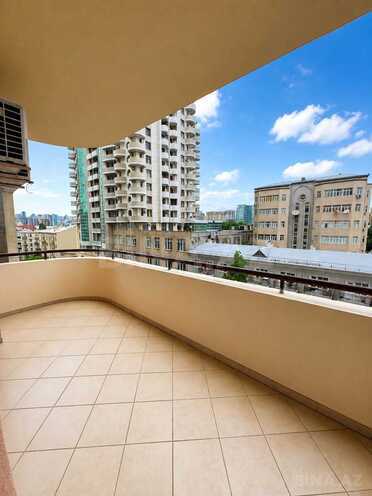 Продаётся 4-комн. новостройка 230 м², м. 28 мая, photo 1 from 24