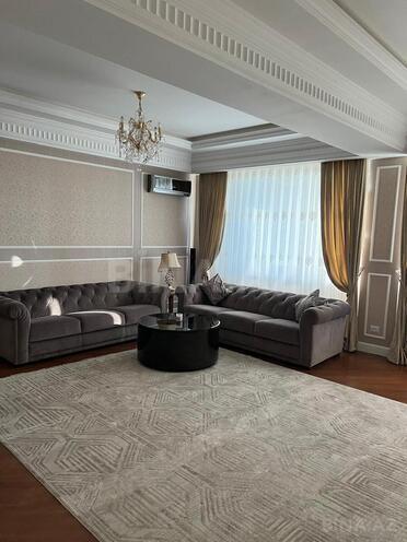 Сдаётся 4-комн. новостройка 180 м², пос. Бадамдар, photo 1 from 10
