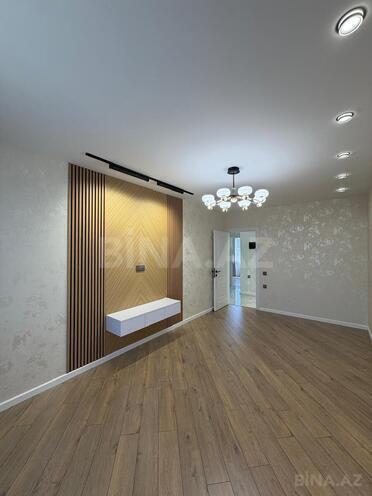 Продаётся 3-комн. вторичка 65 м², м. Ази Асланов, photo 1 from 18