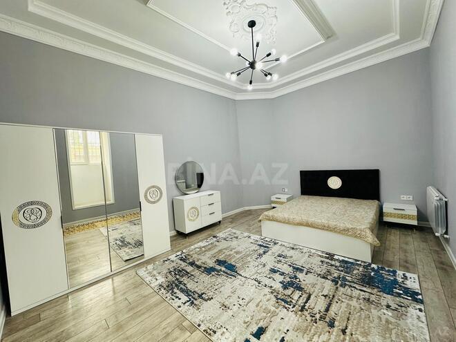 Продаётся 4-комн. вторичка 125 м², м. Низами, photo 12 from 22