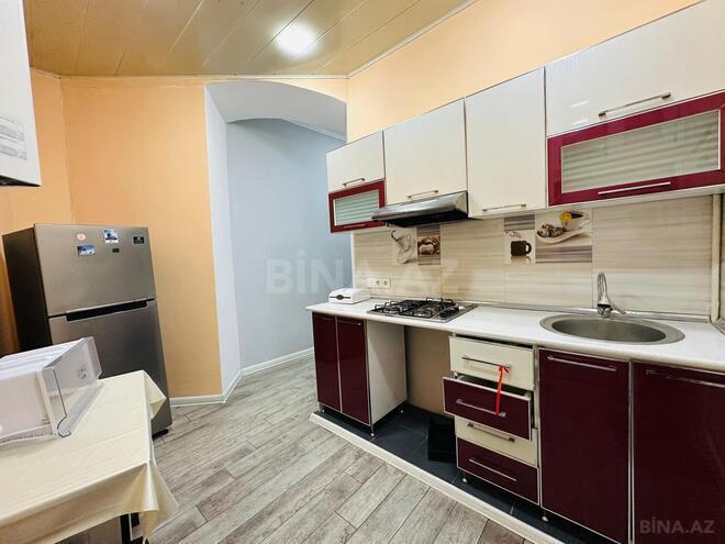 Продаётся 4-комн. вторичка 125 м², м. Низами, photo 18 from 22