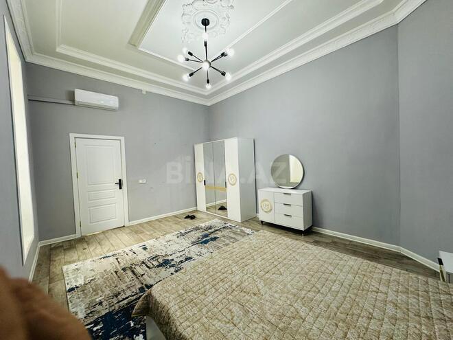 Продаётся 4-комн. вторичка 125 м², м. Низами, photo 16 from 22