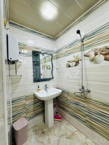 Продаётся 4-комн. вторичка 125 м², м. Низами, photo 20 from 22