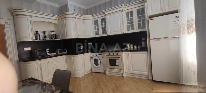 Satılır 2 otaqlı köhnə tikili 98 m², Şah İsmayıl Xətai m., photo 4 from 17